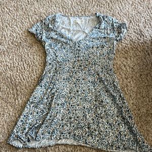 Floral dress with buttons